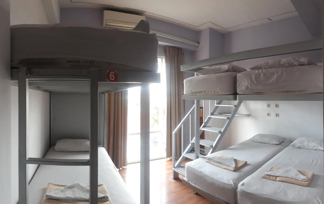Edu Hostel Yogyakarta Eksteriør billede