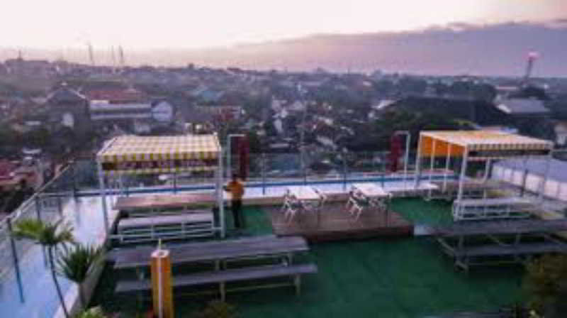 Edu Hostel Yogyakarta Eksteriør billede