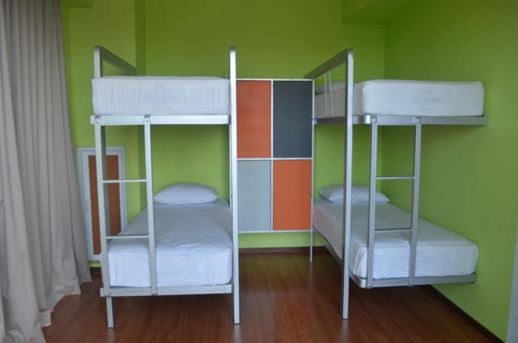 Edu Hostel Yogyakarta Eksteriør billede